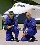 Haise i Fullerton podczas programu Approach and Landing Test GPN-2000-001421.jpg