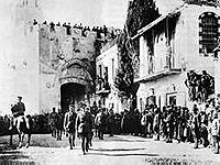 Allenby enters Jerusalem 1917.jpg