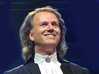 Andre Rieu 2007.jpg