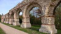 Aqueduc du Gier - Chaponost - Arches après rénovation 2009-2010.JPG