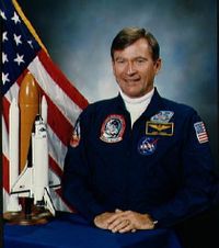 Astronaut John Young official portrait.jpg