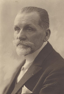 André Emile Kiener, 1928.jpg