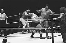 André The Giant (à droite) lors d'un combat face à King Kong Bundy