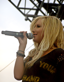 Ashley Tisdale en concert en Arizona