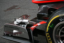 Photo de l'aileron avant de la McLaren MP4-26 à Barcelone.