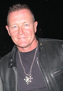 Accéder aux informations sur cette image nommée Robert Patrick.jpg.