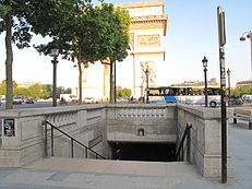 Passage du Souvenir (entrance).jpg