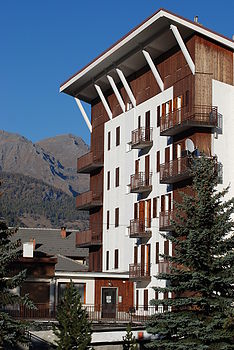 Condominio alpino.JPG