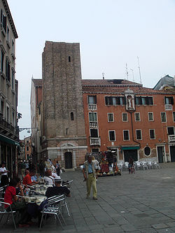 Le campanile de Santa Margherita