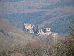 Château de Franchimont vu de Mont-Theux.jpg