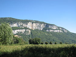 Le mont Tournier, vu de Murs-et-Gélignieux