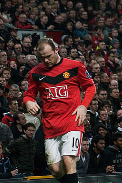 Wayne Rooney vs Everton 2009.jpg