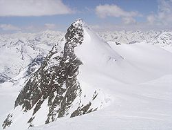 Le sommet du Wildspitze vu du Wilder Pfaff.