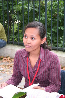 Jenny lors du festival Delcourt 2006
