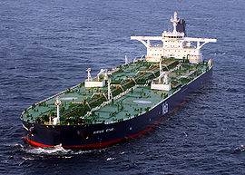 Le MV Sirius Star, détourné par des pirates et ancré non loin des côtes somaliennes, le 19 novembre 2008.