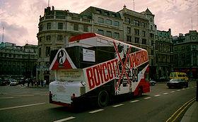 Boycott Apartheid Bus, Lonodn, UK. 1989.jpg