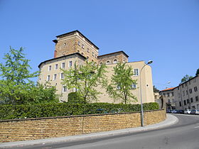 Château de Cuire, montée des Forts