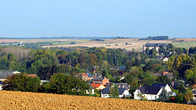 Chaourse et Montcornet s'alignent dans la vallée de la Serre.