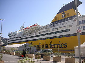 Corsica ferries au port.jpg