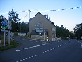 Photographie de la route N 106 : La RN 106 au col de Montmirat