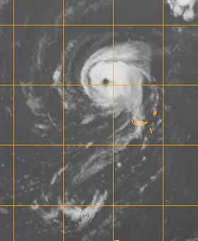 Ouragan Vince le 9 octobre 2005 à 23:00 UTC près de Madère