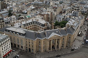 La mairie du 5e arrondissement, vue depuis la coupole du Panthéon