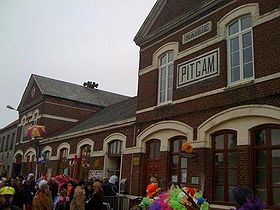 La mairie de Pitgam lors du carnaval