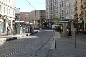 Sainte Claire, Les Halles (tramway de Grenoble).JPG