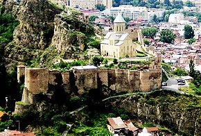 La forteresse Narikala dans le Dzveli Tbilissi.