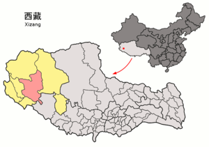 Localisation du xian de Gê'gyai (en rose) dans la préfecture de Ngari (en jaune)