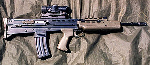 SA-80 rifle 1996.jpg