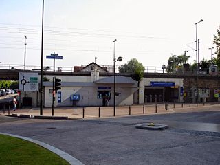 Soisy-sous-Montmorency - Gare du Champ de courses d'Enghien 01.jpg