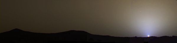 Mars sunset PIA01547.jpg