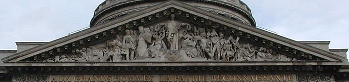 Fronton Panthéon.jpg