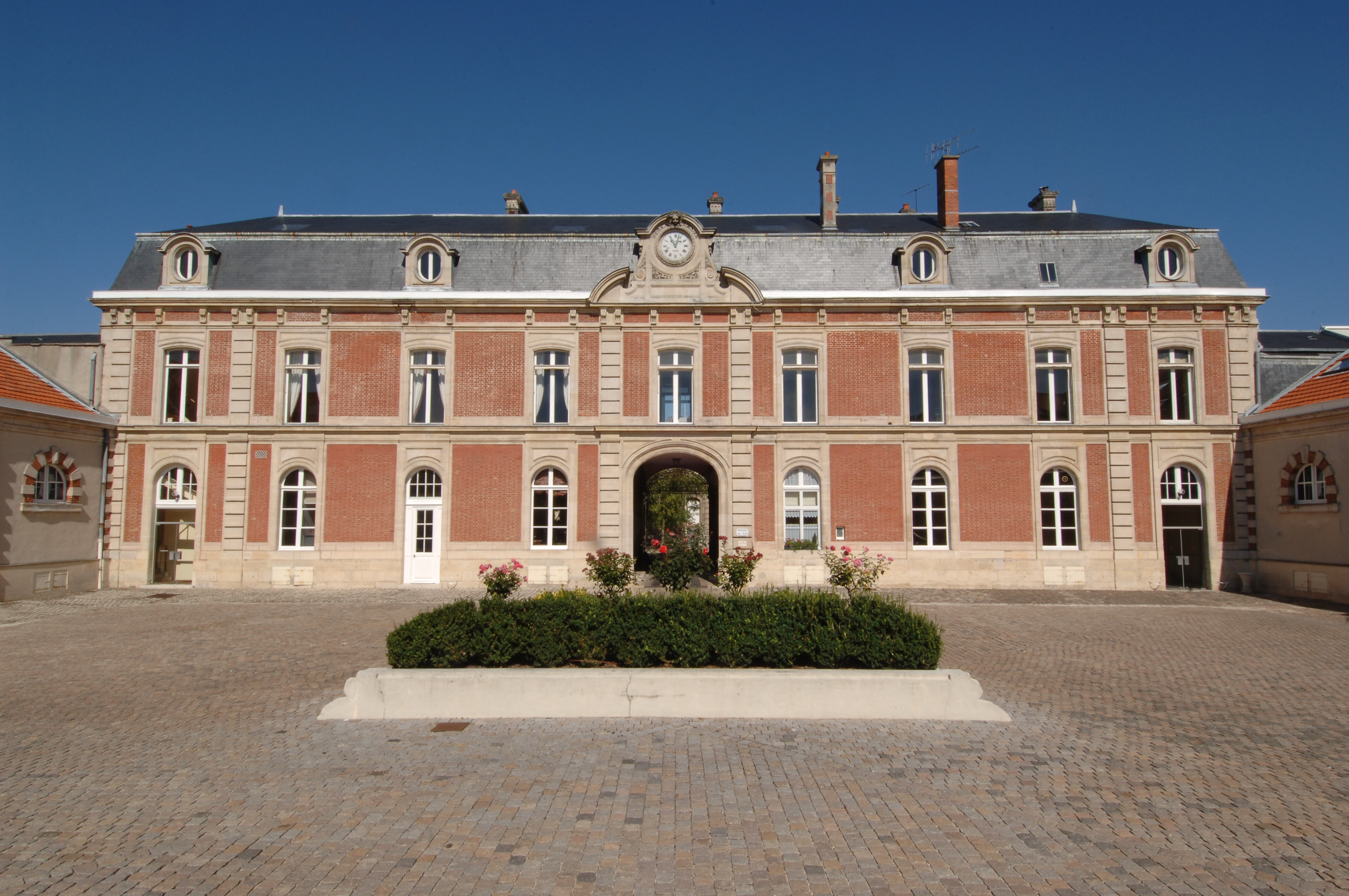 CHAMPAGNE LOUIS ROEDERER champagne louis roederer: