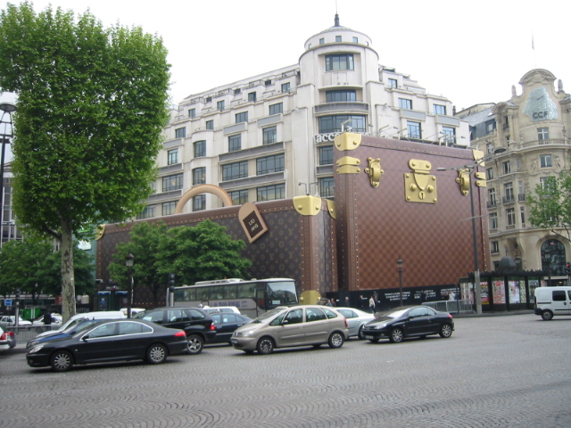 outlet paris louis vuitton