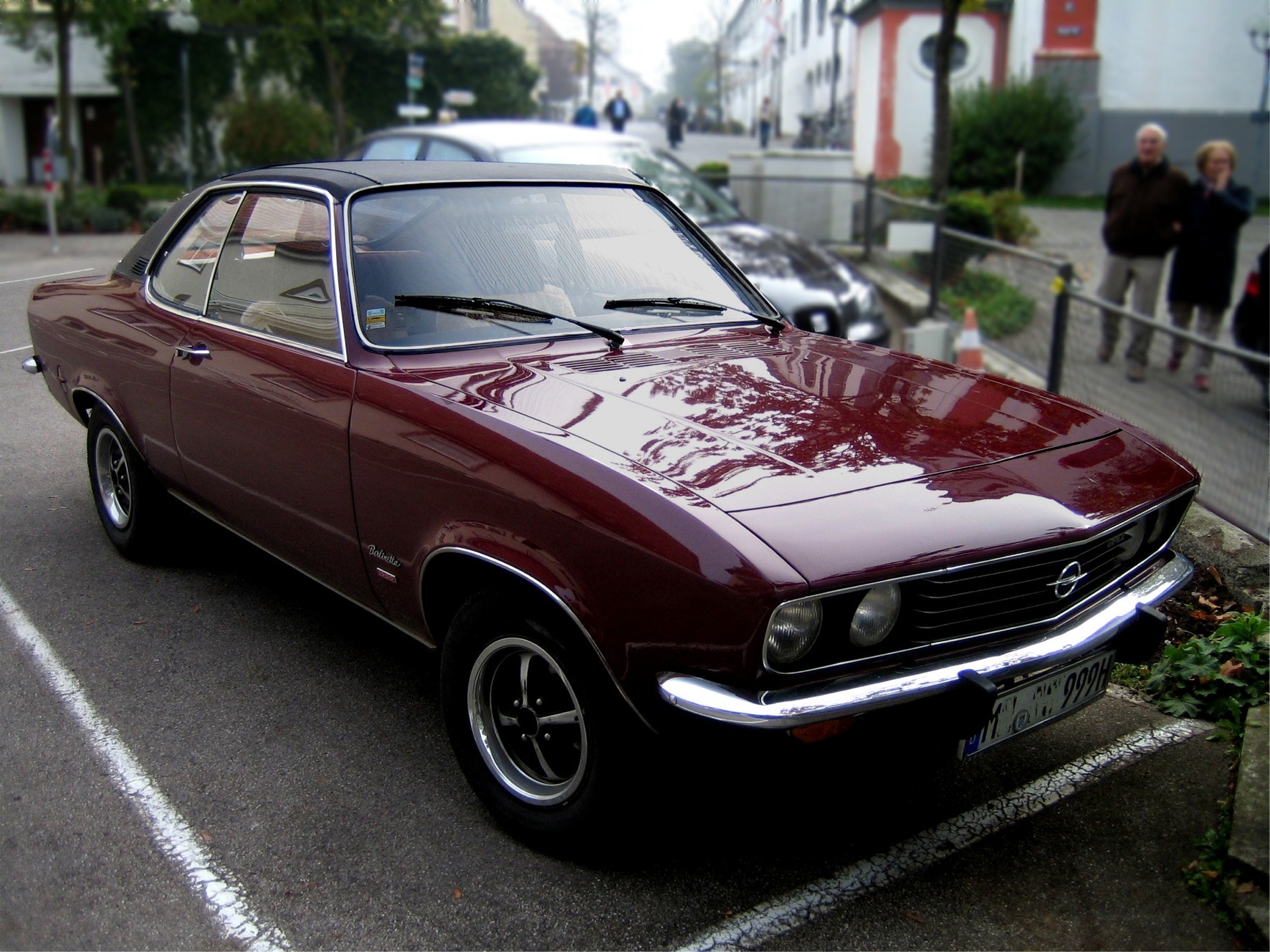 [Image: Opel_Manta_01b_Foto_MSp_2006-10-13.jpg]