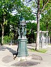 P1010908 Paris XIV Place Denfert-Rochereau fontaine Wallace reductwk.JPG