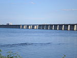 Champlain Bridge ice structure.JPG