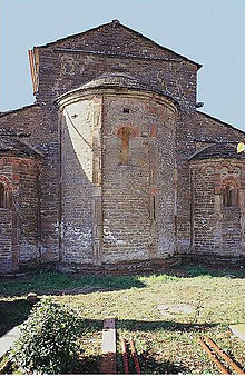 Image de l'abside et ses deux absidioles
