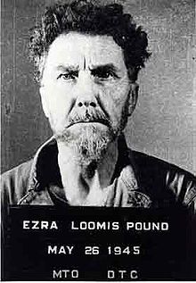Ezra Pound le 26 mai 1945, photographié lors de son arrestation par les forces américaines