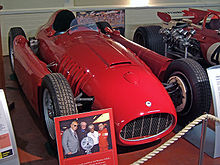 Photo de la Lancia D50 de 1955 au musée de Donington