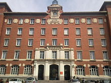 Photo de la façade du Lycée François-Arago