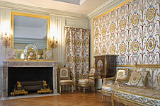 Chateau Versailles cabinets interieurs de la Reine cabinet du Billard.jpg