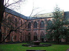 Le musée épiscopal dans le cloître de la cathédrale