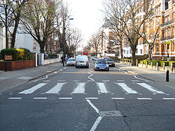 Le passage piéton sur Abbey Road (Londres).