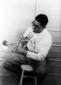 Dizzy Gillespie playing horn 1955.jpg