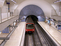 Estação de Telheiras.jpg