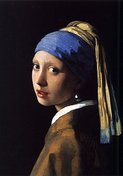 La Jeune Fille à la perle de Johannes Vermeer peint vers 1665, exposé au Mauritshuis de La Haye (Pays-Bas)