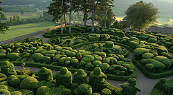 Marqueyssac bastion.jpg